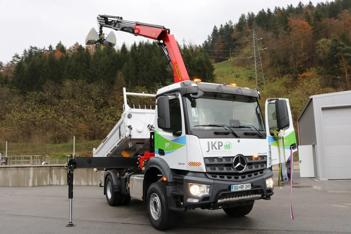 Na direktorski stolček ravenske komunale si želita ta dva kandidata