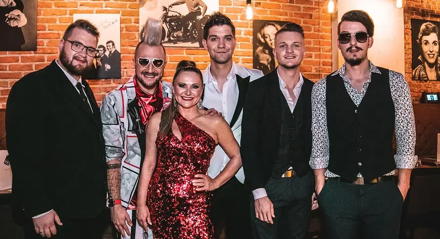 Poskočni predstavljajo nov duet: "Beli oblaki, bele snežinke" (VIDEO in FOTO)