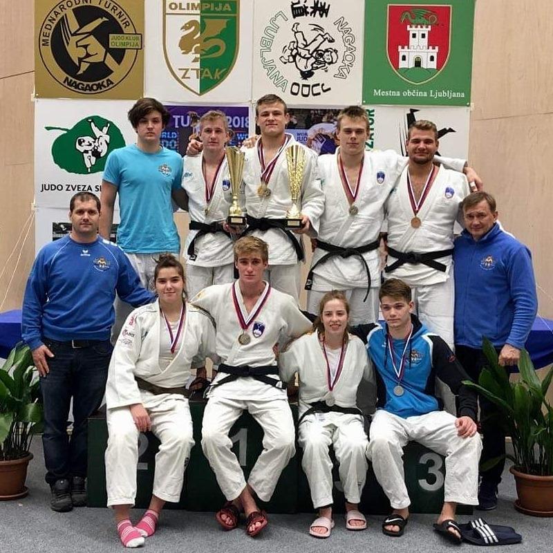 Judo Koroška v Ljubljani dodala še 19 medalj in 5. mesto na Evropskem kadetskem pokalu na Madžarskem (FOTO)