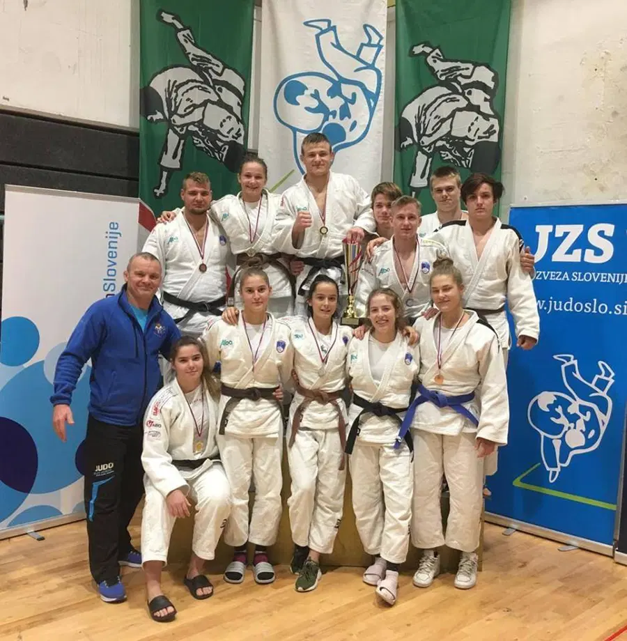 Ekipna zmaga slovenjgraških judoistov na 38. Iršičevem memorialu (FOTO)