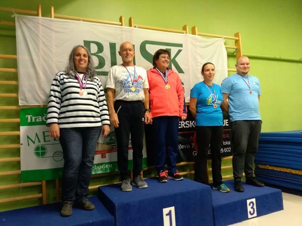 Fužinarju pet naslovov prvaka na Odprtem državnem prvenstvu v plavanju za veterane (FOTO)