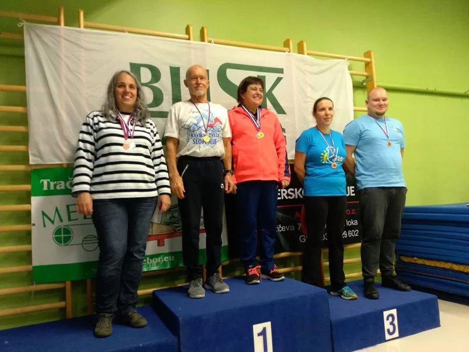 Fužinarju pet naslovov prvaka na Odprtem državnem prvenstvu v plavanju za veterane (FOTO)