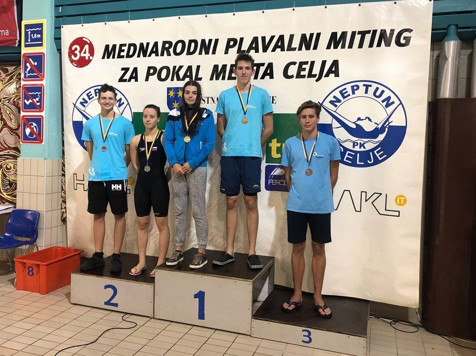 Fužinar še oplemenitil izjemen plavalni vikend: 8 zmag v Celju in dvojne stopničke v Zagrebu (FOTO)