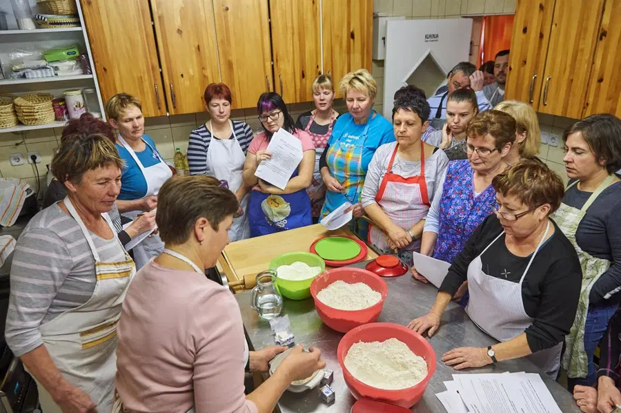 V Libeličah bo predstavitev dopolnjene izdaje knjige Libeliška kuharica "Da ne boš vočn od mize šou"