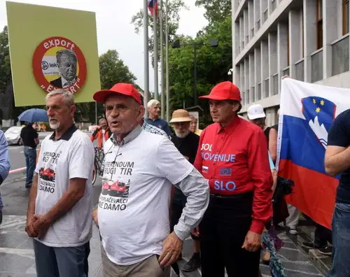 Kovačič ni zbral dovolj podpisov za referendum o poroštvenem zakonu za 3. razvojno os