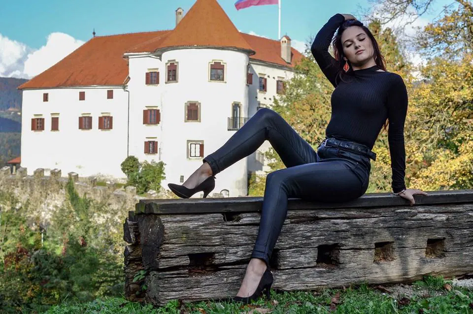 Dve koroški lepotici v boj za naziv Miss Earth Slovenije 2020 (FOTO)