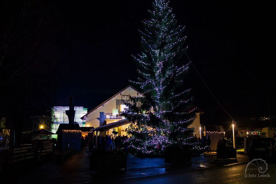 V Mežici bodo skočili v novo leto z ansamblom Škorpijoni