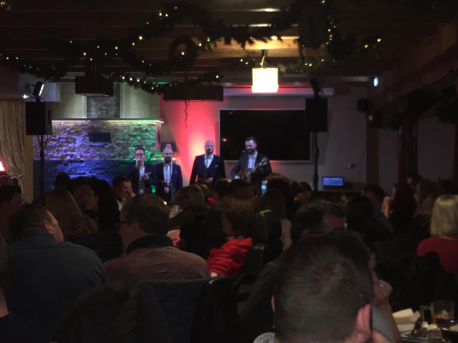 Po kulinaričnem večeru z nastopom Kvatropircev, se na Kopah obeta nepozabno silvestrovanje z ansamblom Okej (FOTO)