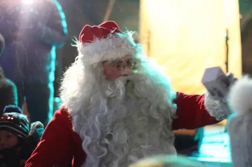 Doživite čarobnost decembra v Supernovi Slovenj Gradec, kjer vas bo obiskal Božiček