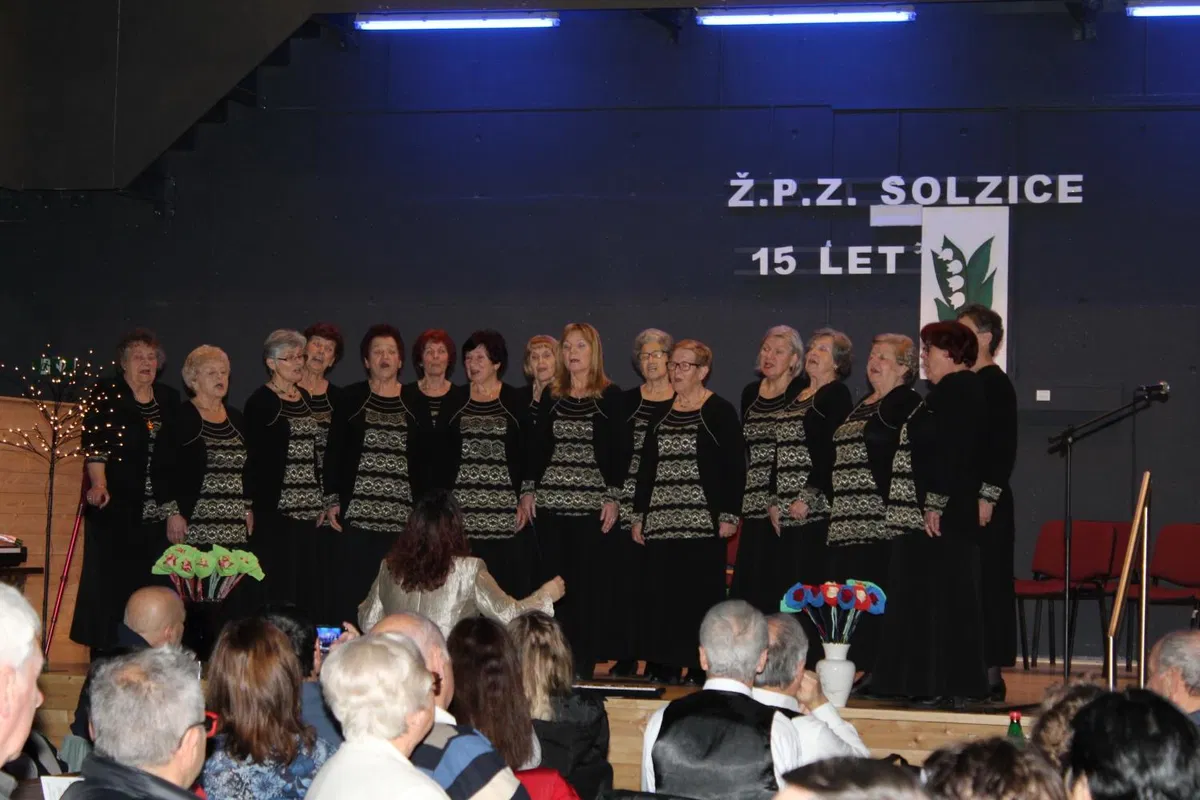 "Solzice" v družbi Čričkov in številnih obiskovalcev praznovale 15 let uspešnega delovanja (FOTO)