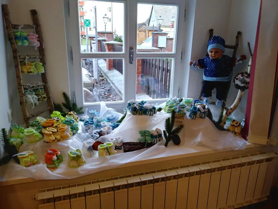 Muce copatarice: na ogled razstave in po tople unikatne copatke na Muto (FOTO)