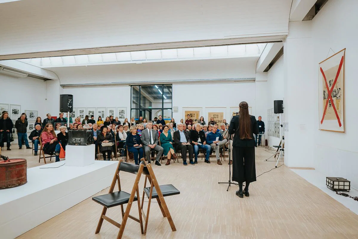 Foto utrinki iz odprtja razstave Pina Poggija (FOTO)