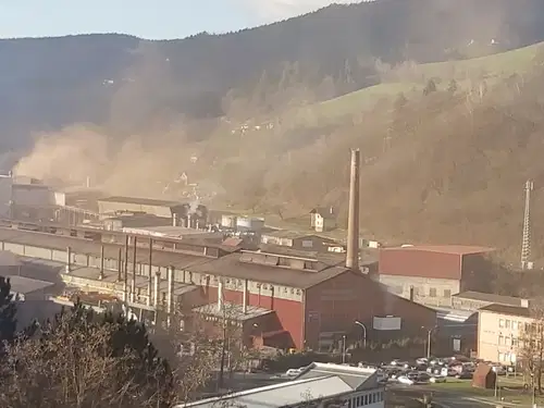 V letu 2020 konec z nekontroliranimi izpusti iz železarne na Ravnah