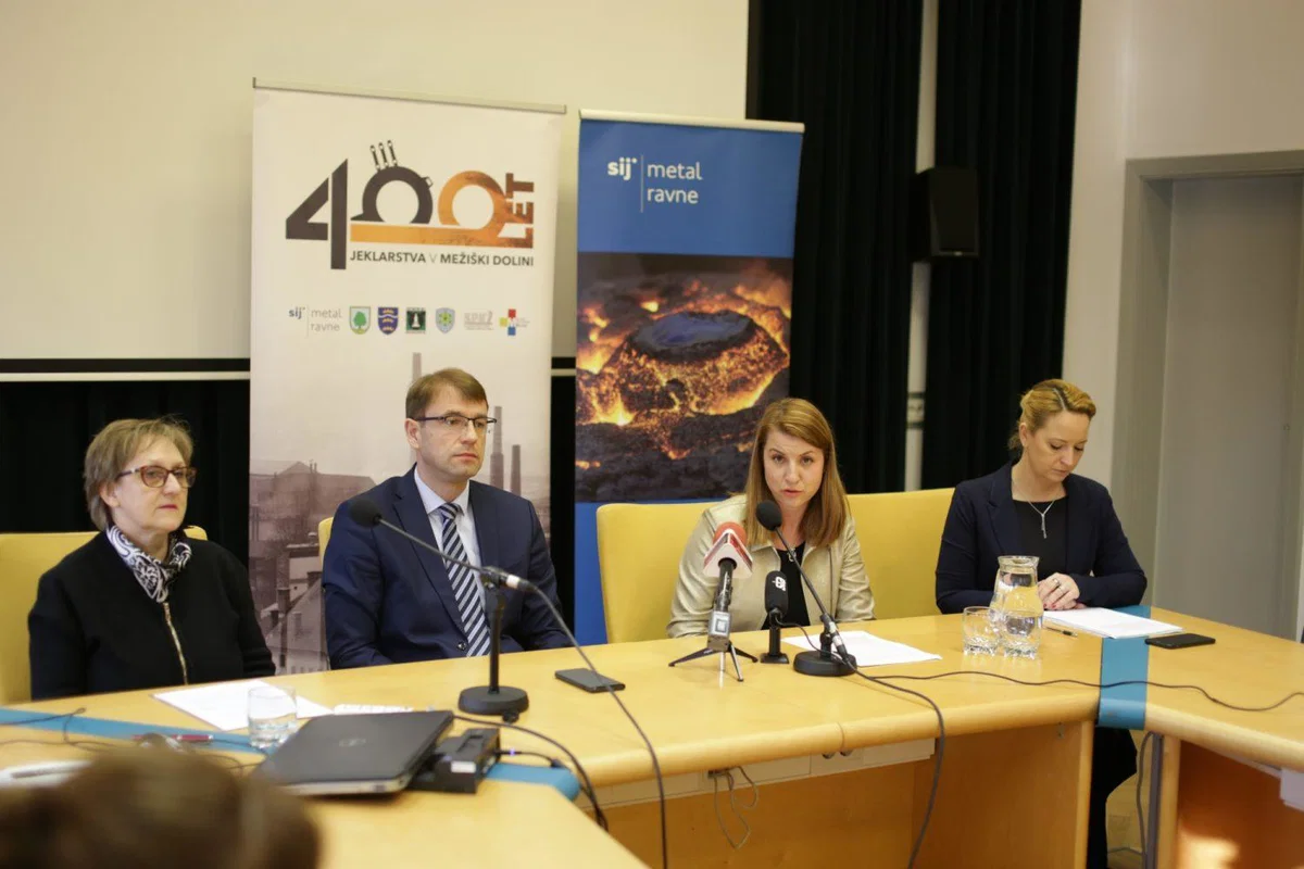 Ob 400-letnici železarstva pripravljajo v Mežiški dolini številne prireditve, vključno s prižigom bakle iz jekla (FOTO in VIDEO)