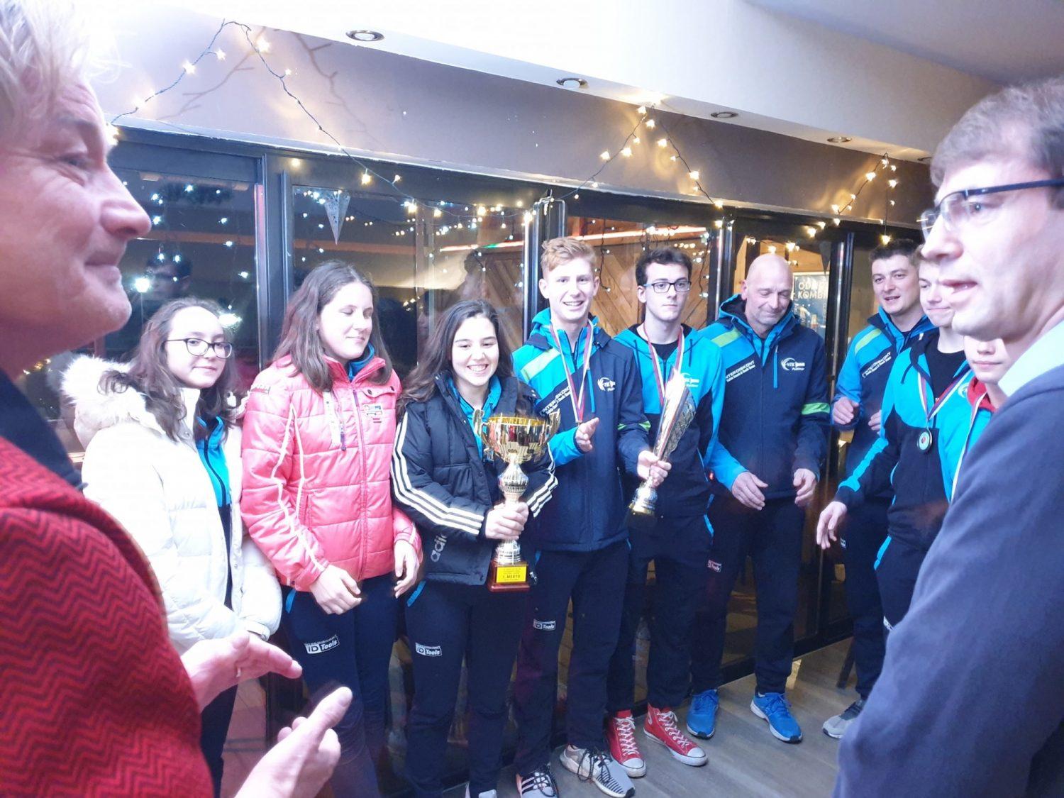 Ravenčani suvereno ubranili naslov državnih prvakov, sprejel jih je župan dr. Tomaž Rožen (VIDEO in FOTO)