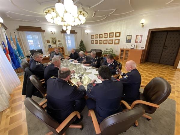 MO Slovenj Gradec z gasilci podpisala pogodbe v skupni vrednosti  231.000 evrov