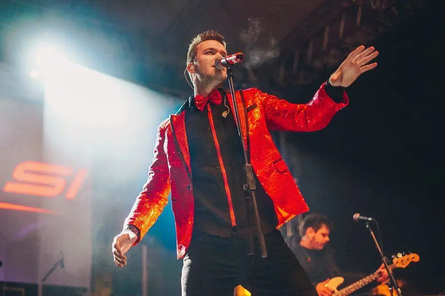 Na Kopah bo ta vikend vroče. Prihaja Luka Basi in skupina Mambo Kings