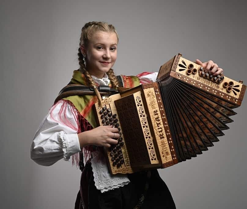 Dravograjčanka Danaja Grebenc z glasbenimi gosti pripravlja prvi koncert