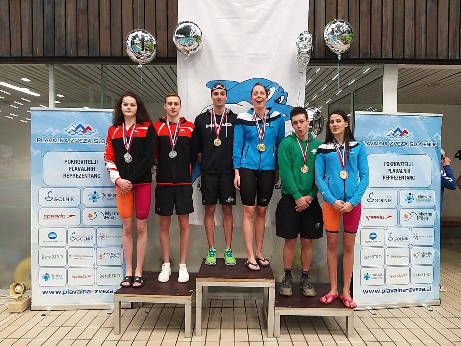 Fužinarjevi plavalci s tremi novimi absolutnimi zmagami na polovici državnega prvenstva držijo že 44 kolajn (FOTO)