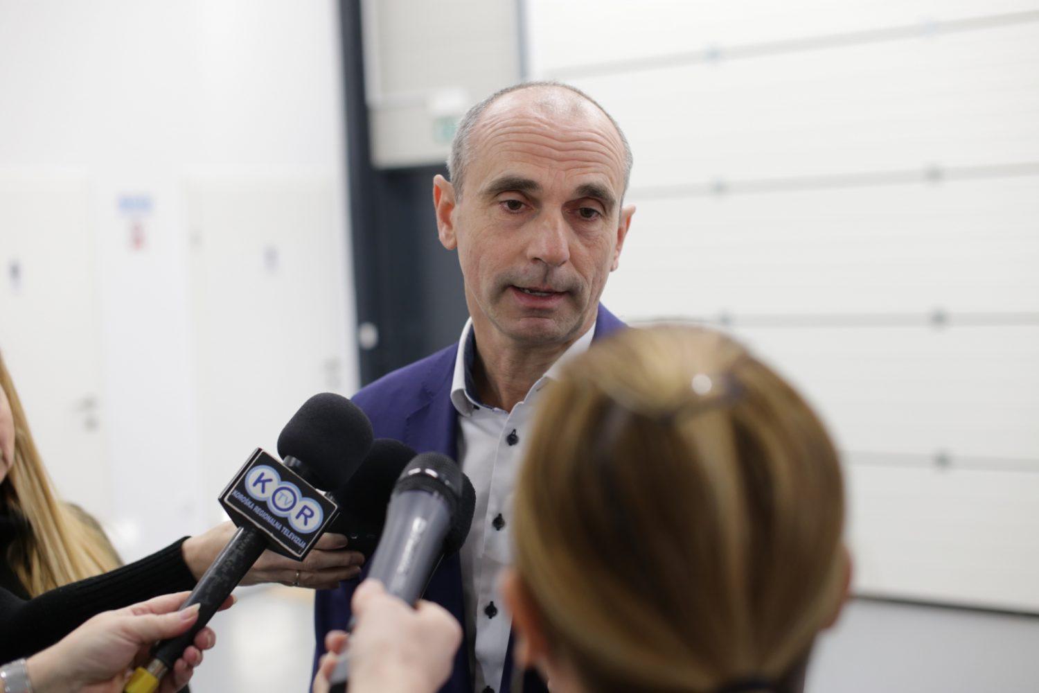 Slovenjgraška fakulteta z novim dekanom in še višjimi cilji (FOTO)