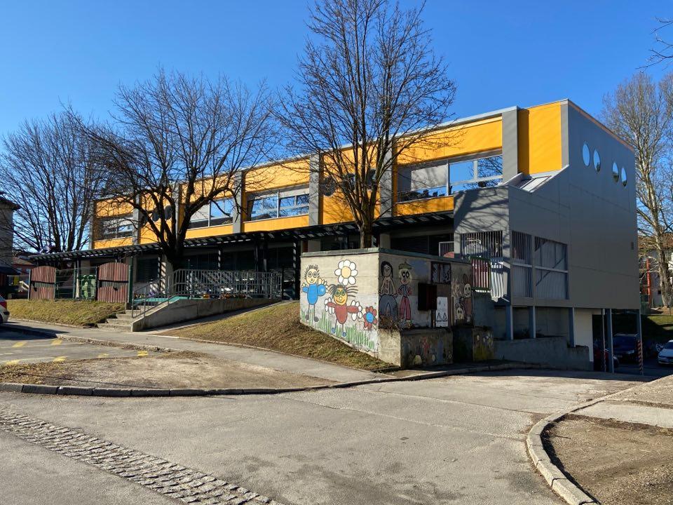 Starši, ki otrok ne bodo pripeljali v vrtec, do konca maja oproščeni plačila