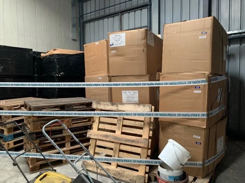 V Mariboru zasegli pet ton neprijavljenih tobačnih listov (FOTO)