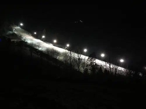 Tudi na smučišču Bukovnik v Dravogradu pričeli s smučarsko sezono (FOTO)