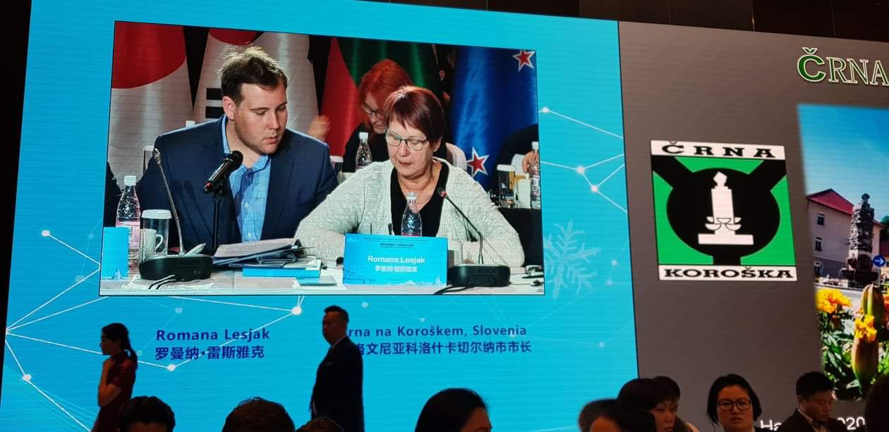 Županja Črne na Koroškem mag. Romana Lesjak na Kitajskem podpisala Harbinsko iniciativo (FOTO)