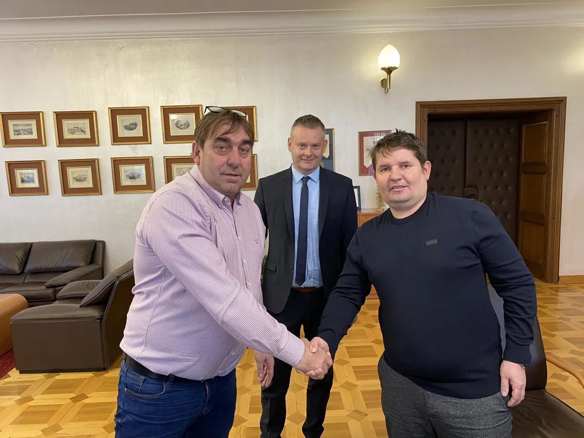 Pogodba z izvajalci je podpisana: neprofitna stanovanja v Slovenj Gradcu na voljo že drugo leto (FOTO)