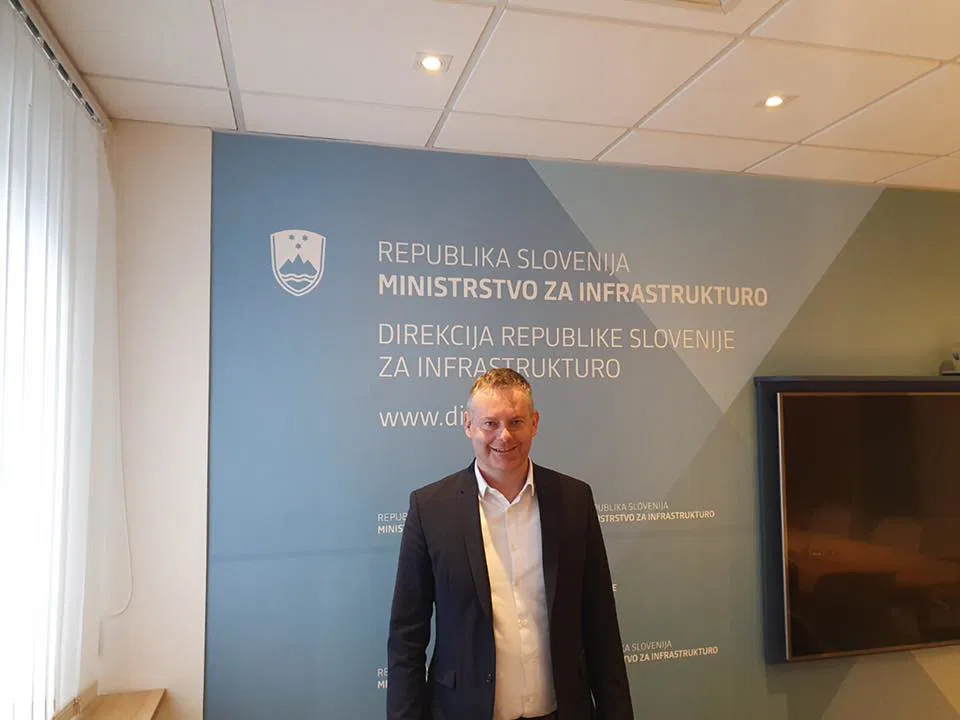 Tilen Klugler obljublja pričetek gradnje krožišča v Šmartnem. Kako daleč pa sta pločnik v Podgorju in obnova ceste na Kope?