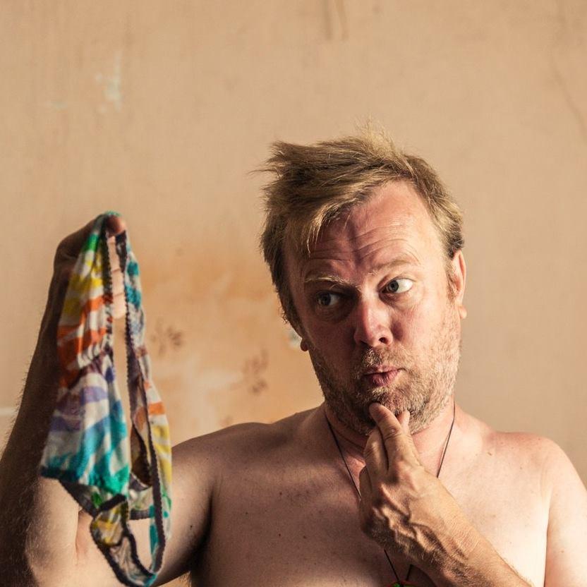 Mojster smeha Matjaž Javšnik prihaja v Dvorec Bukovje