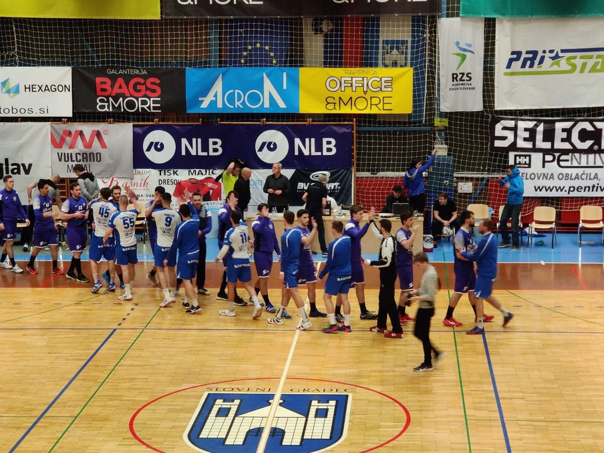 Slovenjgraški rokometaši premagali Mariborčane (FOTO)