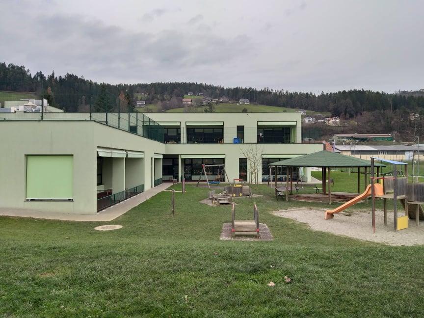 Ne zamudite roka za vpis v vrtec na Prevaljah in v Črni