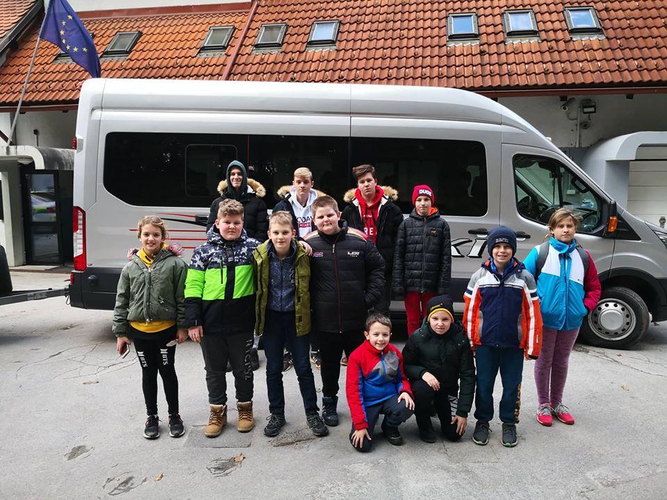 Na državnem prvenstvu v streljanju z zračnim orožjem zelo uspešni učenci OŠ Mislinja in Podgorje (FOTO)