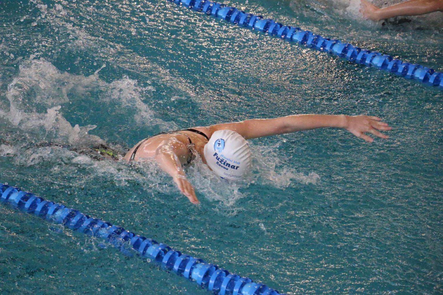 Fužinarjevi dečki in deklice z izjemnimi rezultati ekipno tretji na zimskem državnem prvenstvu (FOTO)