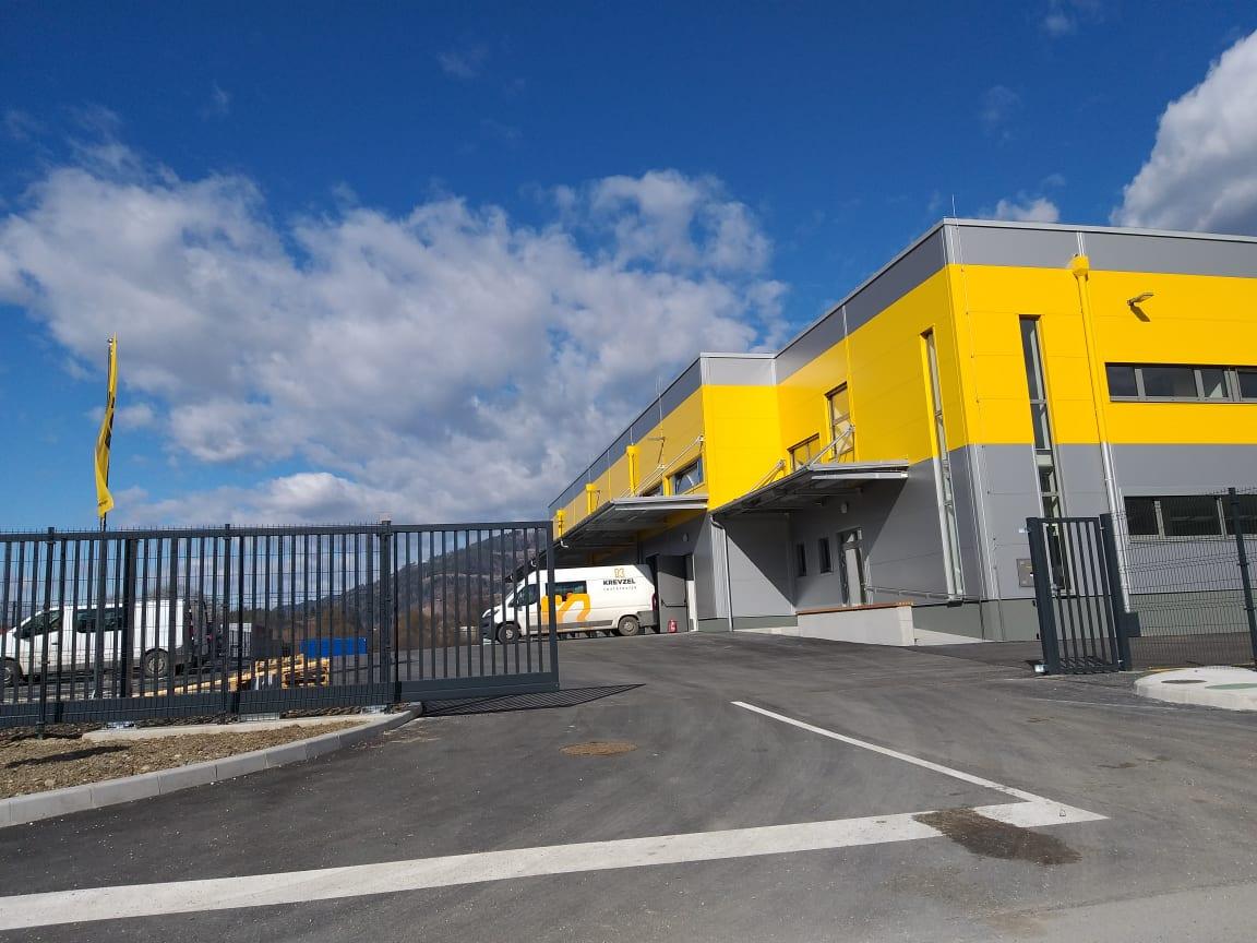 Pošta Slovenije na Koroškem zgradila 1,7 milijona evrov vreden logistični center (FOTO)