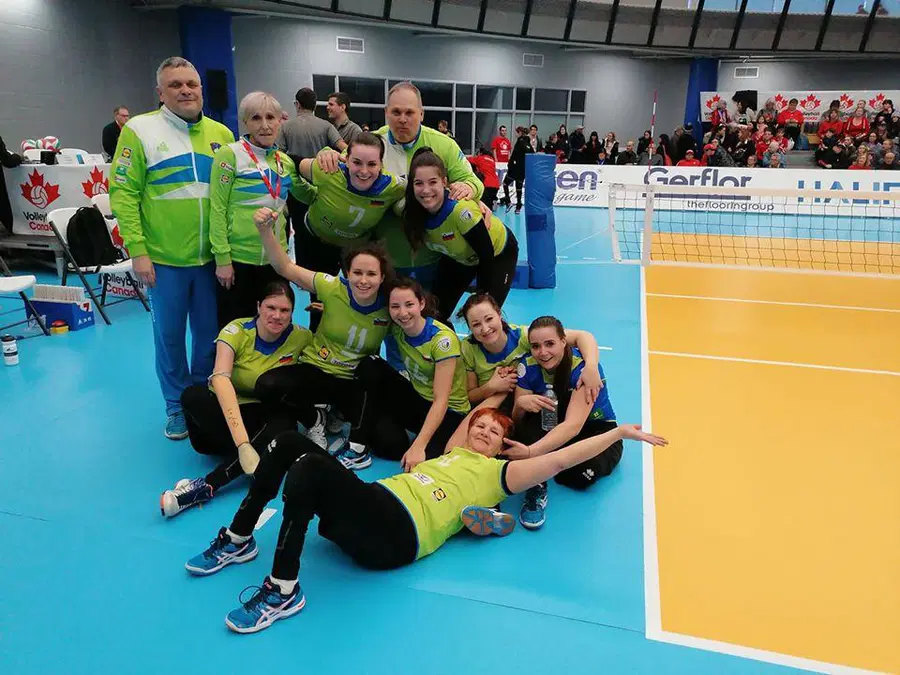 Slovenske odbojkarice do brona v Kanadi