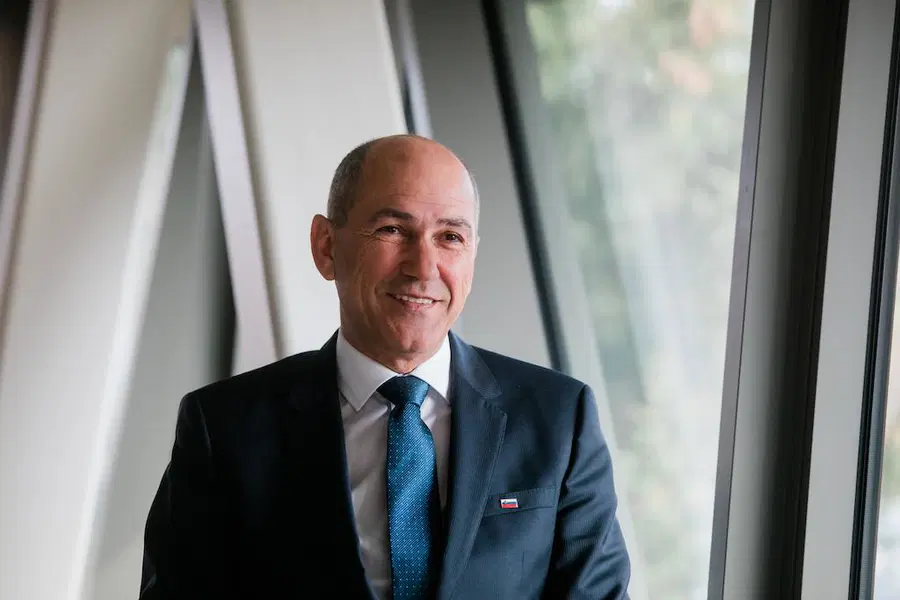 SDS stranka z najvišjimi prihodki