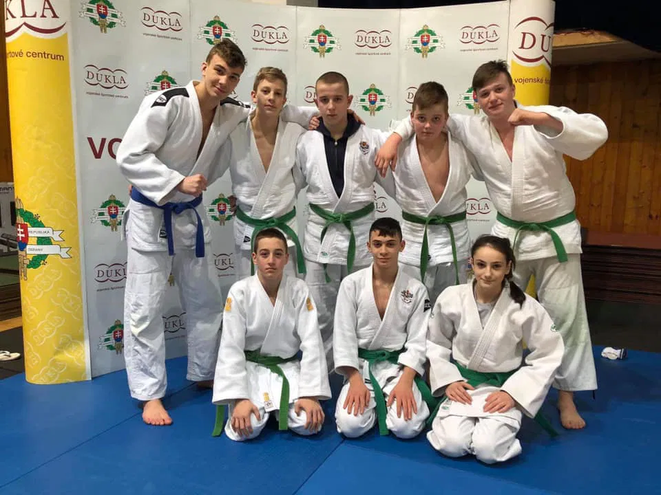 Nik Pavlič do zlatega odličja na mednarodnem turnirju v Banski Bystrici (FOTO)