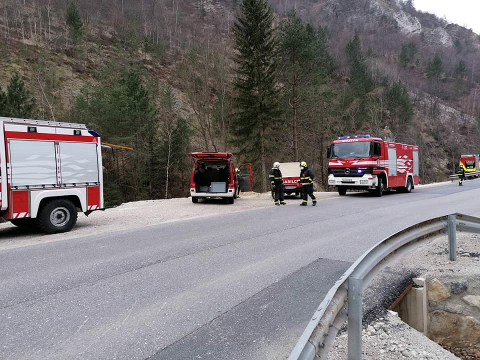 FOTO: V Žerjavu so zagoreli odpadki