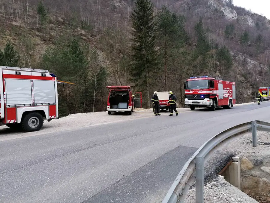 FOTO: V Žerjavu so zagoreli odpadki