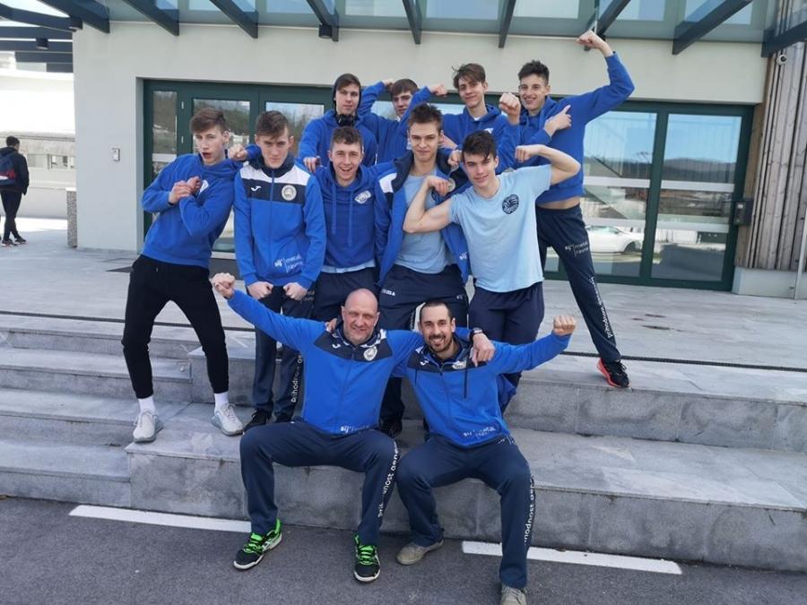 Za odbojkarji Fužinarja zmagovit vikend