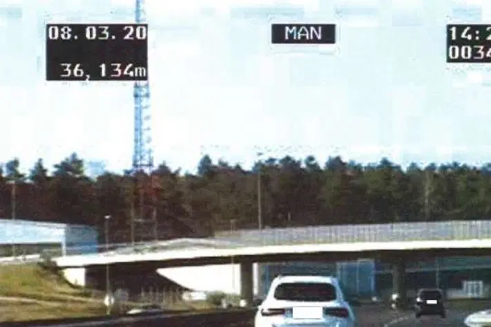 Po podravski avtocesti 'dirkal' z več kot 200 km/h