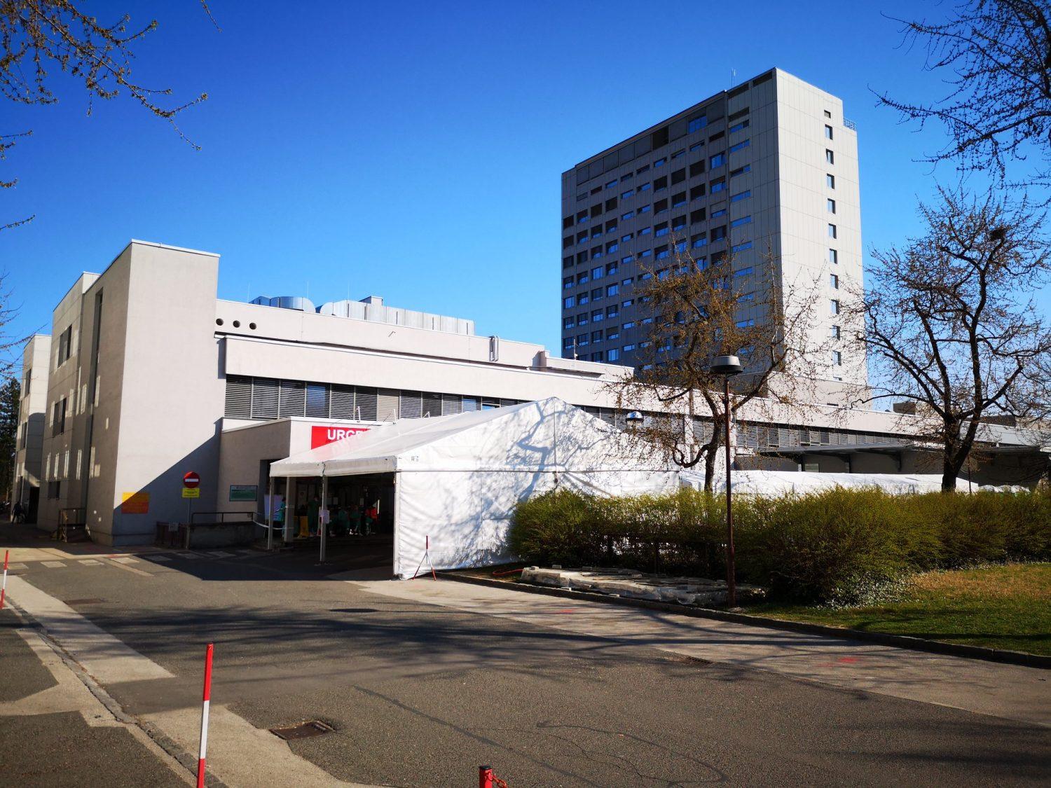 V UKC Maribor doživeli vdor okuženega bolnika