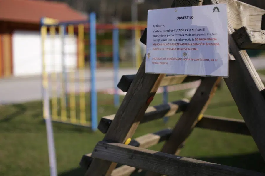 Vlada danes o nadaljnjem rahljanju ukrepov ob epidemiji