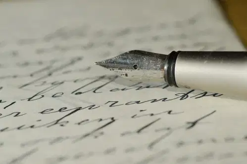 Odprti trije literarni pomladni natečaji