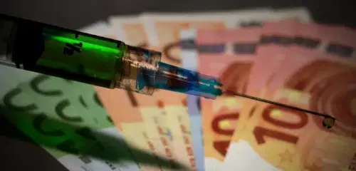 Vlada danes o drugem protikoronskem paketu