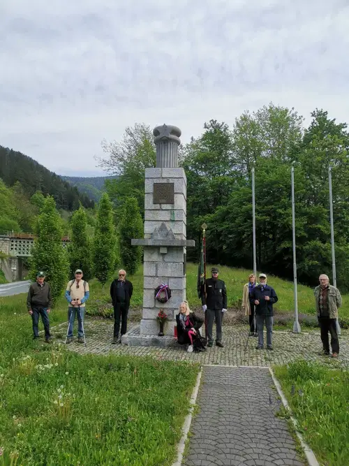 Delegacija se je ob obletnici smrti poklonila Franju Malgaju (FOTO)