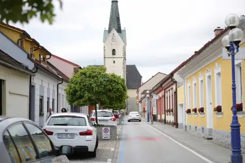Na Koroškem 35 novih okužb, največ v Slovenj Gradcu