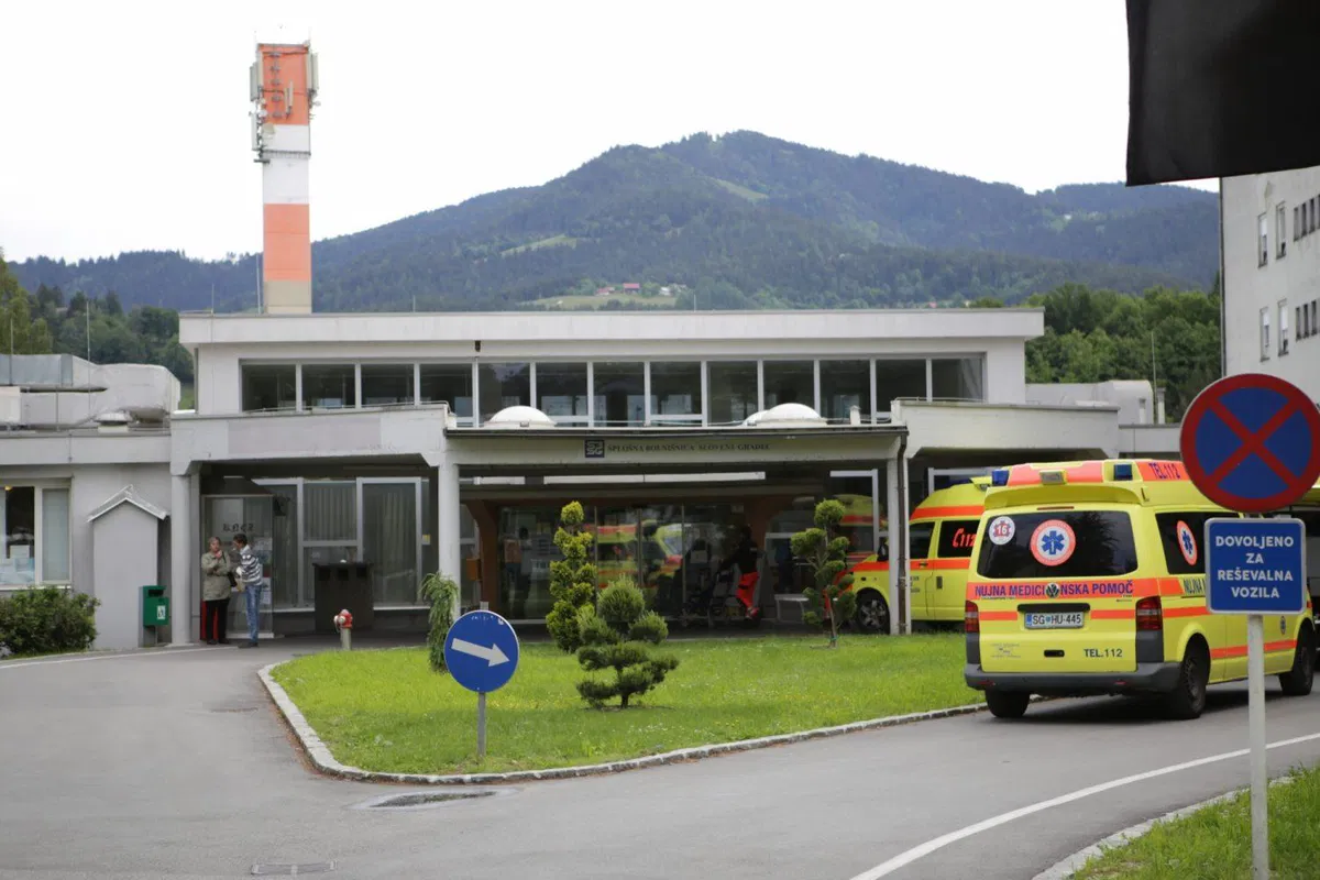 SB Slovenj Gradec k pomoči pozvala zdravnike koncesionarje iz regije in študente